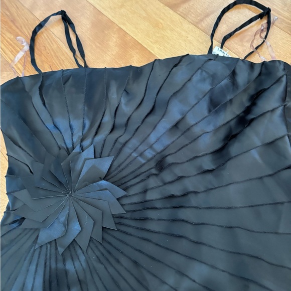 Original black cocktail dress. Size medium - Picture 5 of 5